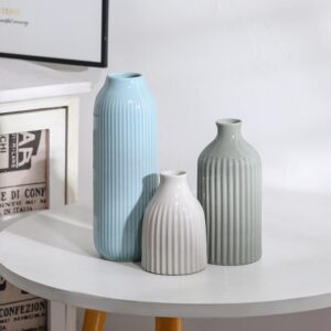 Ribbed Ceramic Vase Set - Image 3